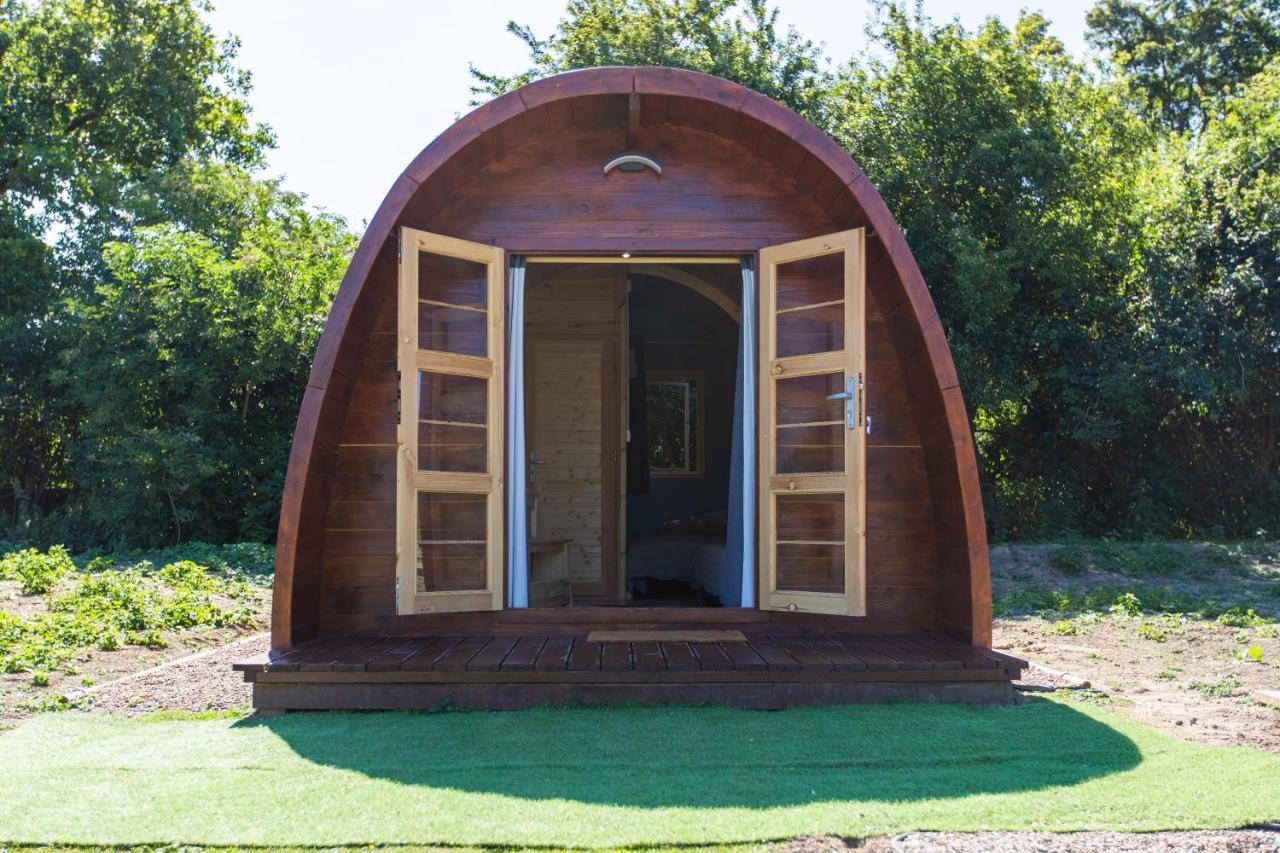 Hotel The Woolpack Glamping Maidstone Zewnętrze zdjęcie